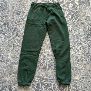 Aritiza TNA sweatpants